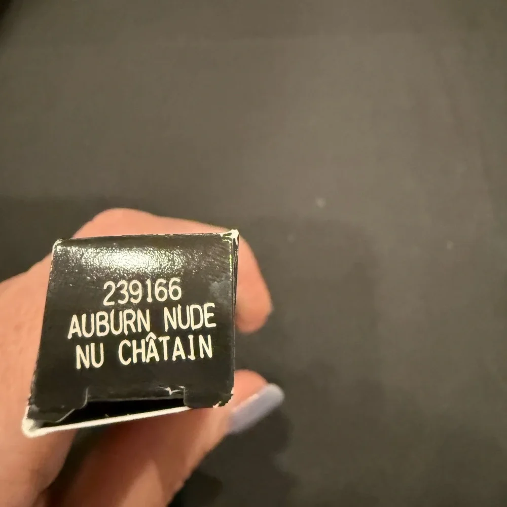 Mary Kay Auburn Nude Waterproof Lip Liner New in Box - Picture 2 of 5